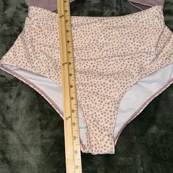 One-Piece Swimsuit Women's Medium Mauve Purple Polka Dot Cut Outs Swimwear - Picture 6 of 7